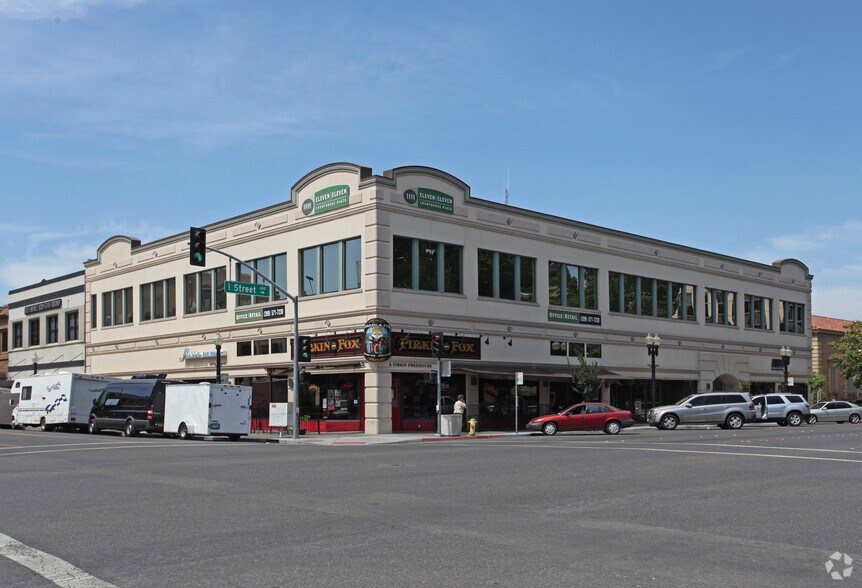 1111-1115 I St, Modesto, CA à louer - Photo de l’immeuble – Image 2 sur 13