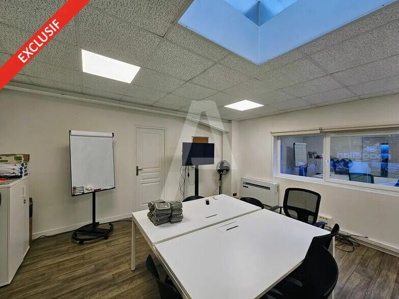 Local d’activités dans Champlan à louer - Photo intérieure – Image 3 sur 6