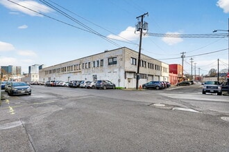 203 SE Alder St, Portland, OR à vendre Photo intérieure– Image 2 sur 10