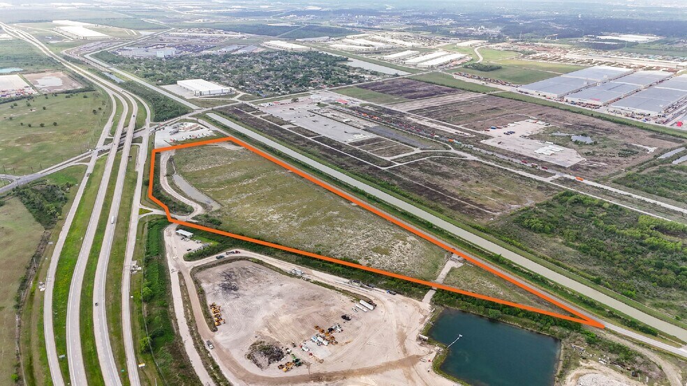 TBD FM 565, Baytown, TX à vendre - Photo de l’immeuble – Image 3 sur 18