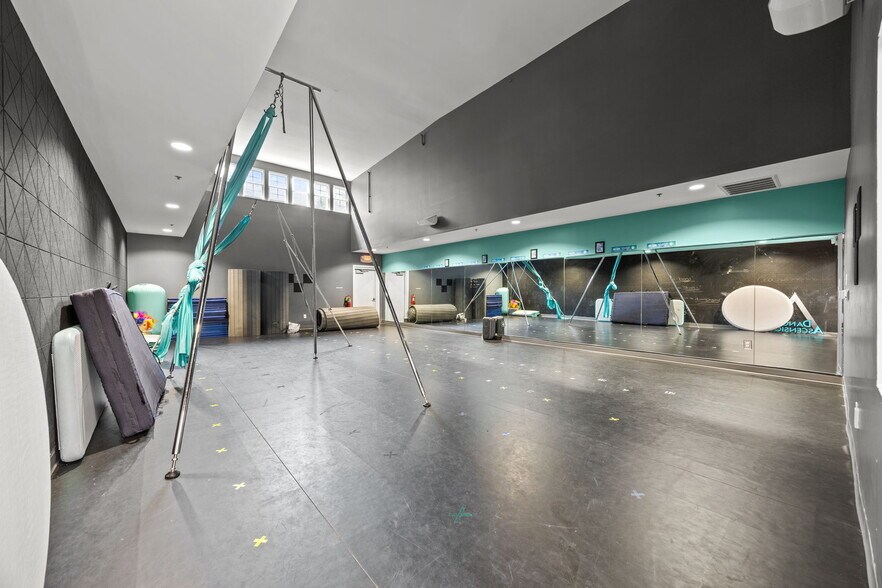 100 Cunningham Ln, Clayton, NC à vendre - Photo de l’immeuble – Image 3 sur 14