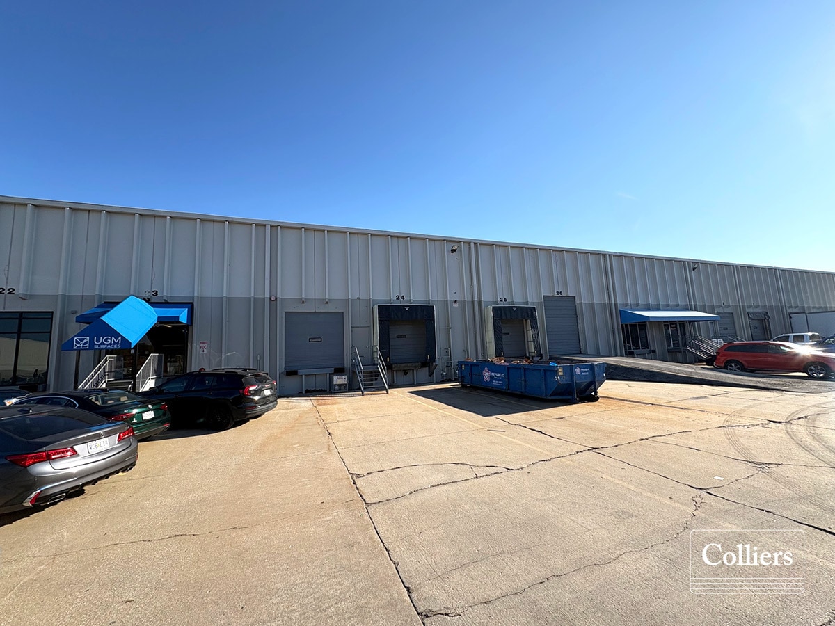 11401-11445 Moog Dr, Saint Louis, MO à louer Photo intérieure– Image 1 sur 2