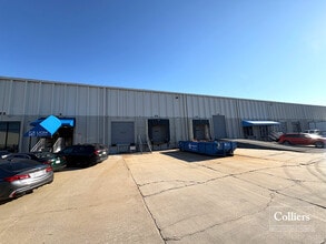 11401-11445 Moog Dr, Saint Louis, MO à louer Photo intérieure– Image 1 sur 2