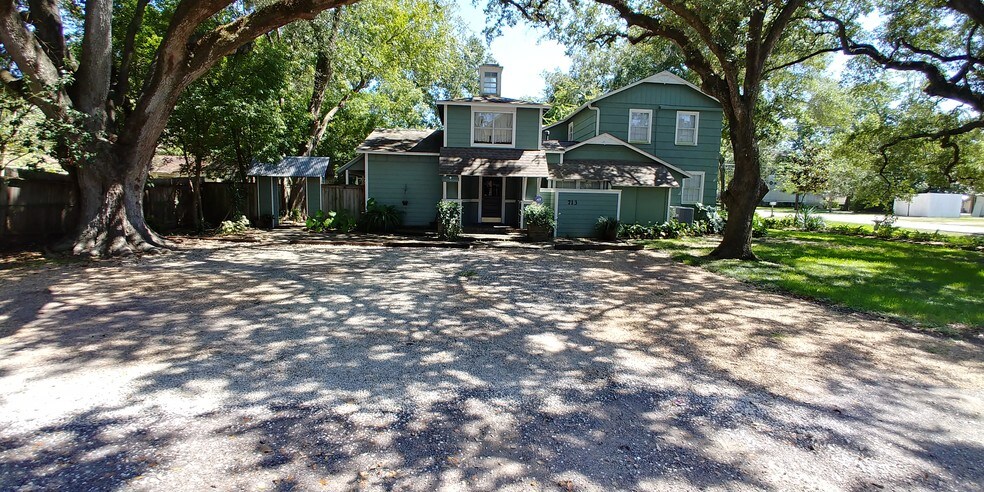 713 2nd St, League City, TX à louer - Photo principale – Image 1 sur 20