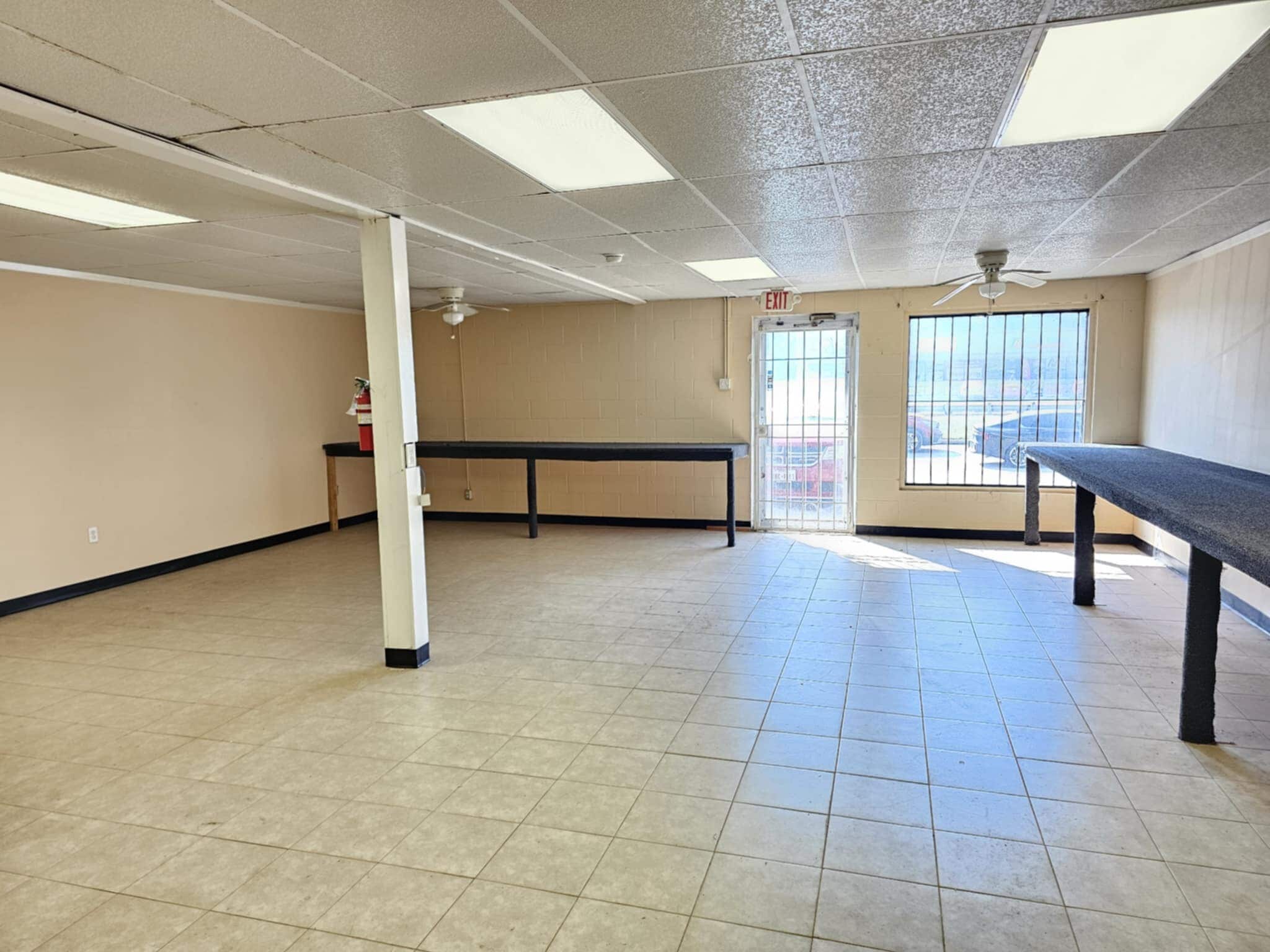 8510 C E King Pky, Houston, TX à louer Photo intérieure– Image 1 sur 3