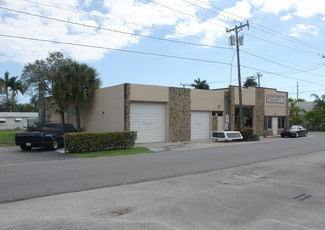 Plus de détails pour 121 SE 1st Ave, Dania Beach, FL - Local commercial à vendre