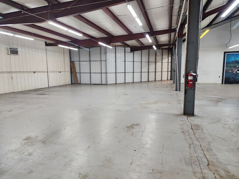 364 Dixon St, Lexington, NC à louer - Photo de l’immeuble – Image 3 sur 6