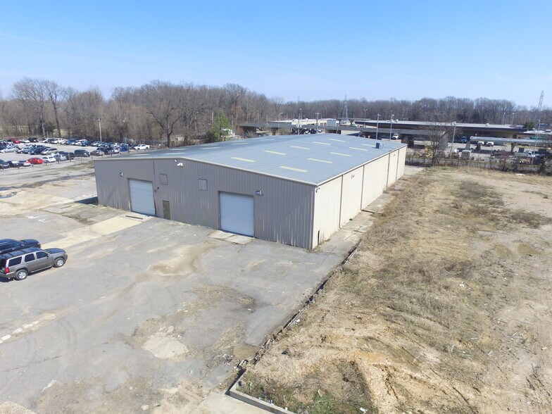 2964 S 3rd St, Memphis, TN à vendre - Photo principale – Image 1 sur 13