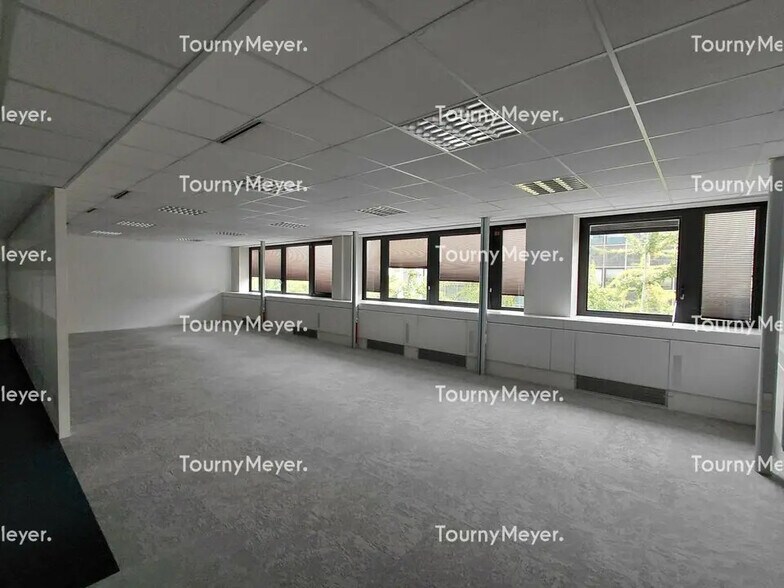 Bureau dans Nantes à louer - Photo de l’immeuble – Image 3 sur 8