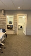 440 S 3rd St, St Charles, IL à louer - Vidéo sur l’annonce professionnelle 