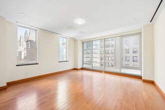 304 Fifth Ave, New York, NY à louer Photo intérieure– Image 1 sur 4