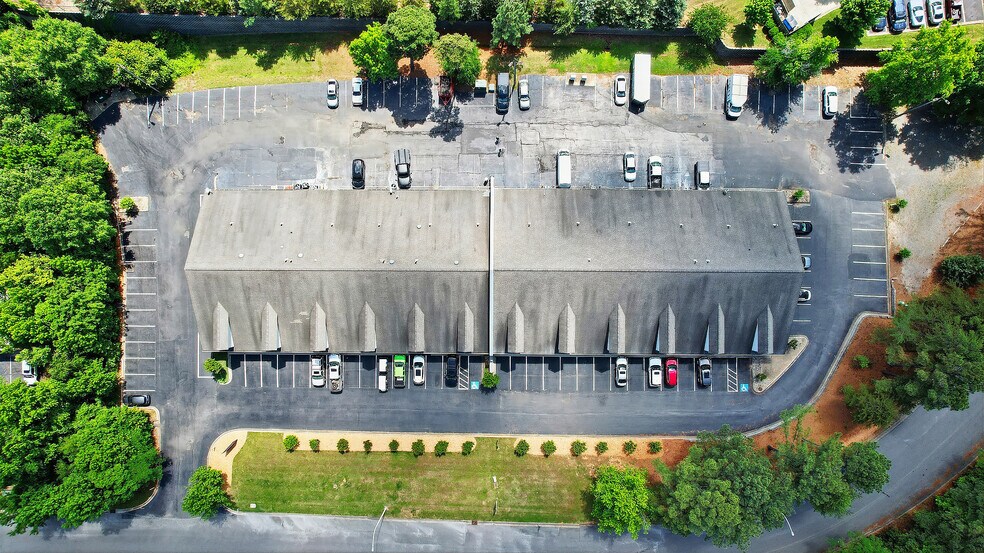 1974 Carolina Place Dr, Fort Mill, SC à louer - Photo de l’immeuble – Image 3 sur 20