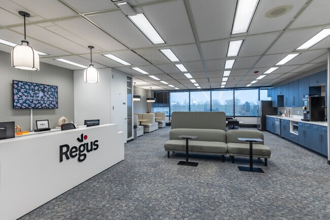 Plus de détails pour 3499 Blazer Pky, Lexington, KY - Coworking à louer