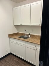 20695 S Western Ave, Torrance, CA à louer Photo intérieure– Image 2 sur 6