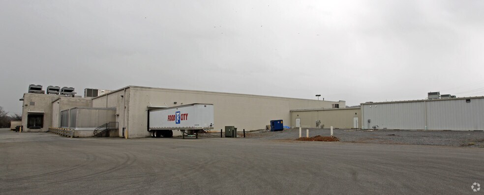 2181 W Andrew Johnson Hwy, Morristown, TN à vendre - Photo de l’immeuble – Image 2 sur 2