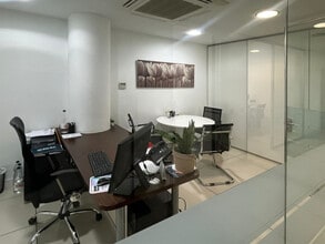 Bureau dans Sabadell, Barcelona à louer Photo intérieure– Image 1 sur 4