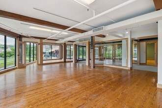 8 Glen Rd, West Lebanon, NH à louer Photo intérieure– Image 1 sur 10