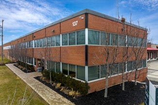 Plus de détails pour 137 Horner Ave, Toronto, ON - Industriel/Logistique à louer