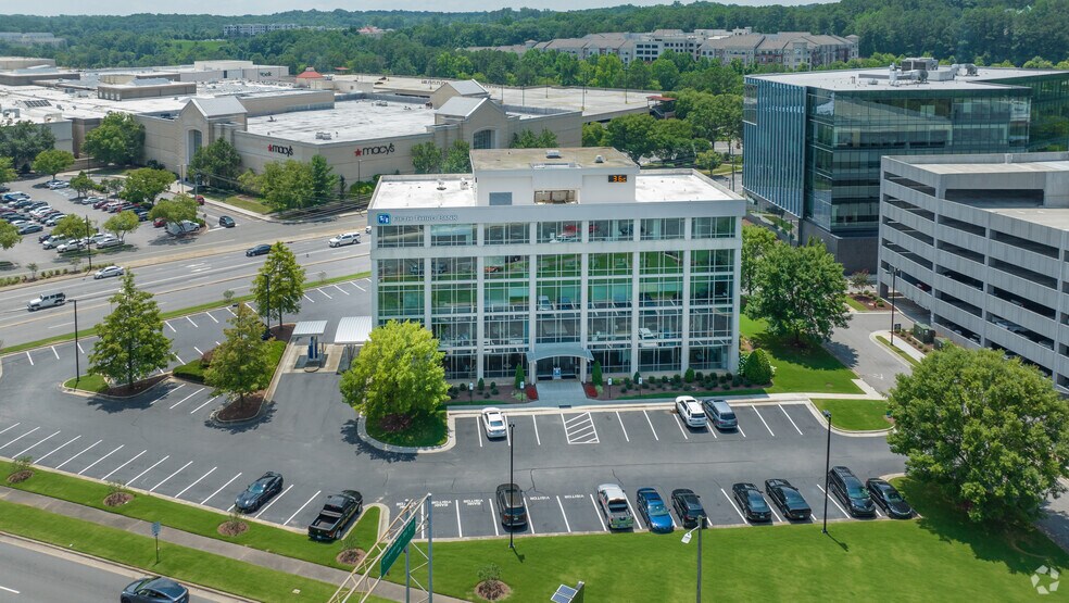 4801 Glenwood Ave, Raleigh, NC à louer - Photo de l’immeuble – Image 2 sur 29