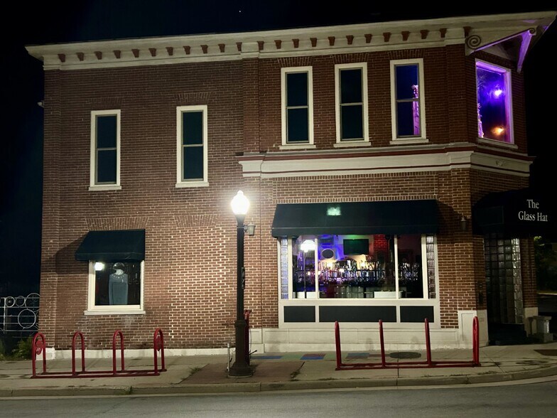 1203 N 3rd St, Wausau, WI à vendre - Photo de l’immeuble – Image 3 sur 50