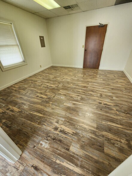 308 Evergreen Rd, Louisville, KY à louer - Photo intérieure – Image 3 sur 6