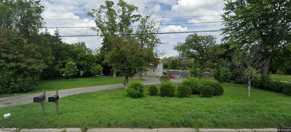 24803 N Milwaukee Ave, Vernon Hills, IL à vendre - Photo principale – Image 1 sur 1