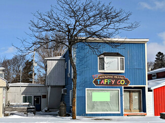 Plus de détails pour 205 E Central Ave, Mackinaw City, MI - Local commercial à louer