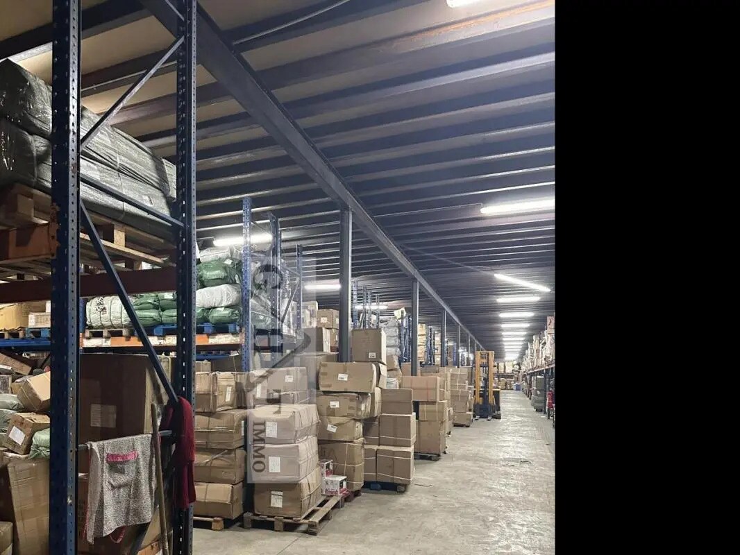 Industriel/Logistique dans Villetaneuse à vendre Photo intérieure– Image 1 sur 5