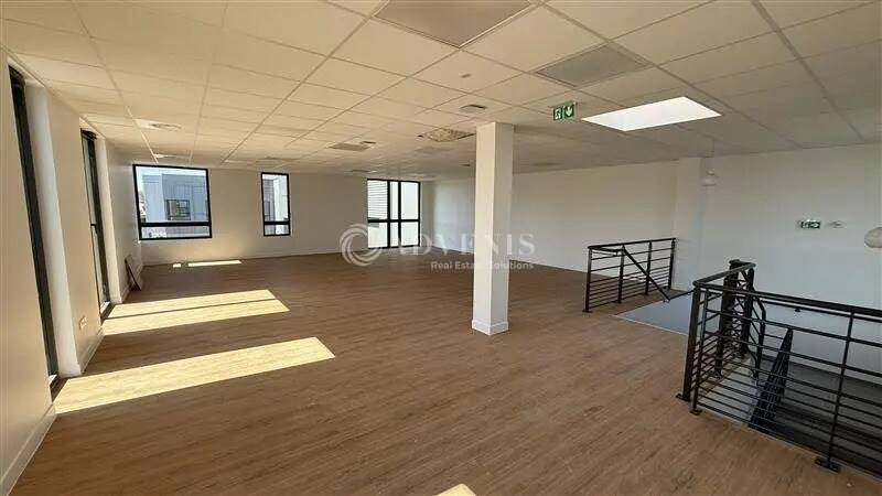 Local d'activités dans Courtry à vendre - Photo intérieure – Image 3 sur 9