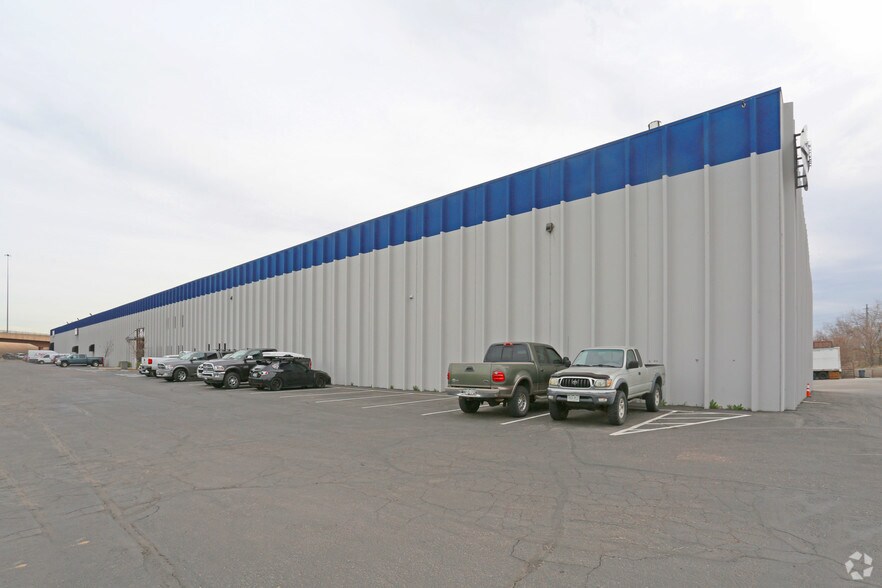 6400 Broadway, Denver, CO à louer - Photo principale – Image 1 sur 14