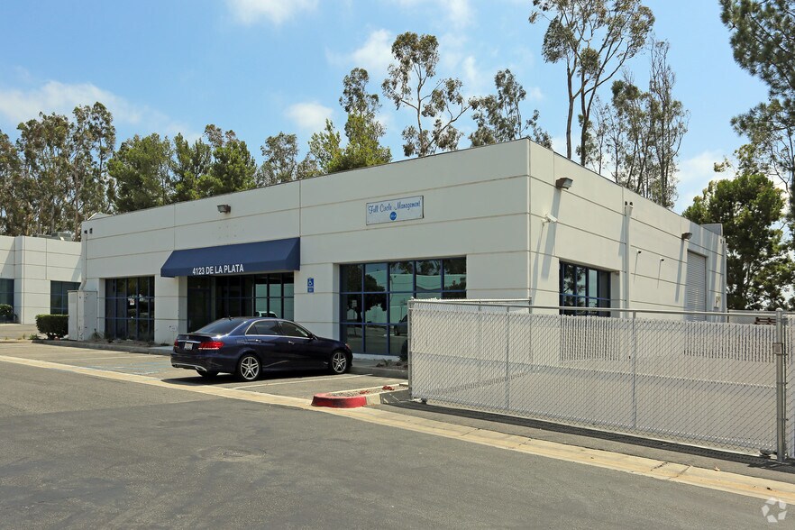 4123 Avenida De La Plata, Oceanside, CA à louer - Photo de l’immeuble – Image 2 sur 4