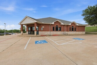 1695 S State Highway 121, Lewisville, TX à vendre Photo intérieure– Image 1 sur 13