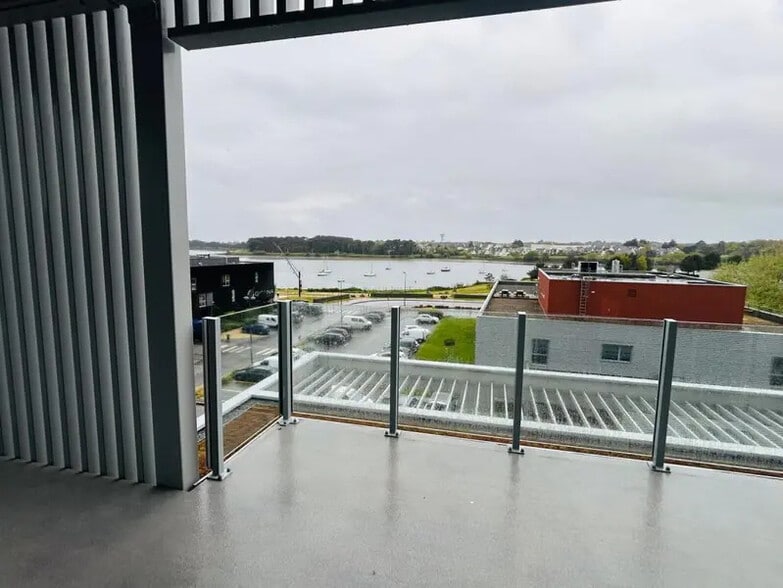 Bureau dans Lorient à louer - Photo de l’immeuble – Image 3 sur 5