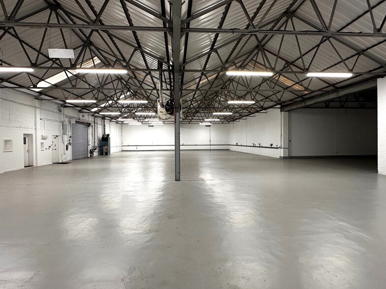 Mackadown Ln, Birmingham à louer - Photo de l’immeuble – Image 3 sur 3