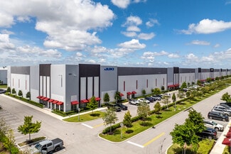 Plus de détails pour 3980 W 104th St, Hialeah, FL - Industriel/Logistique à louer