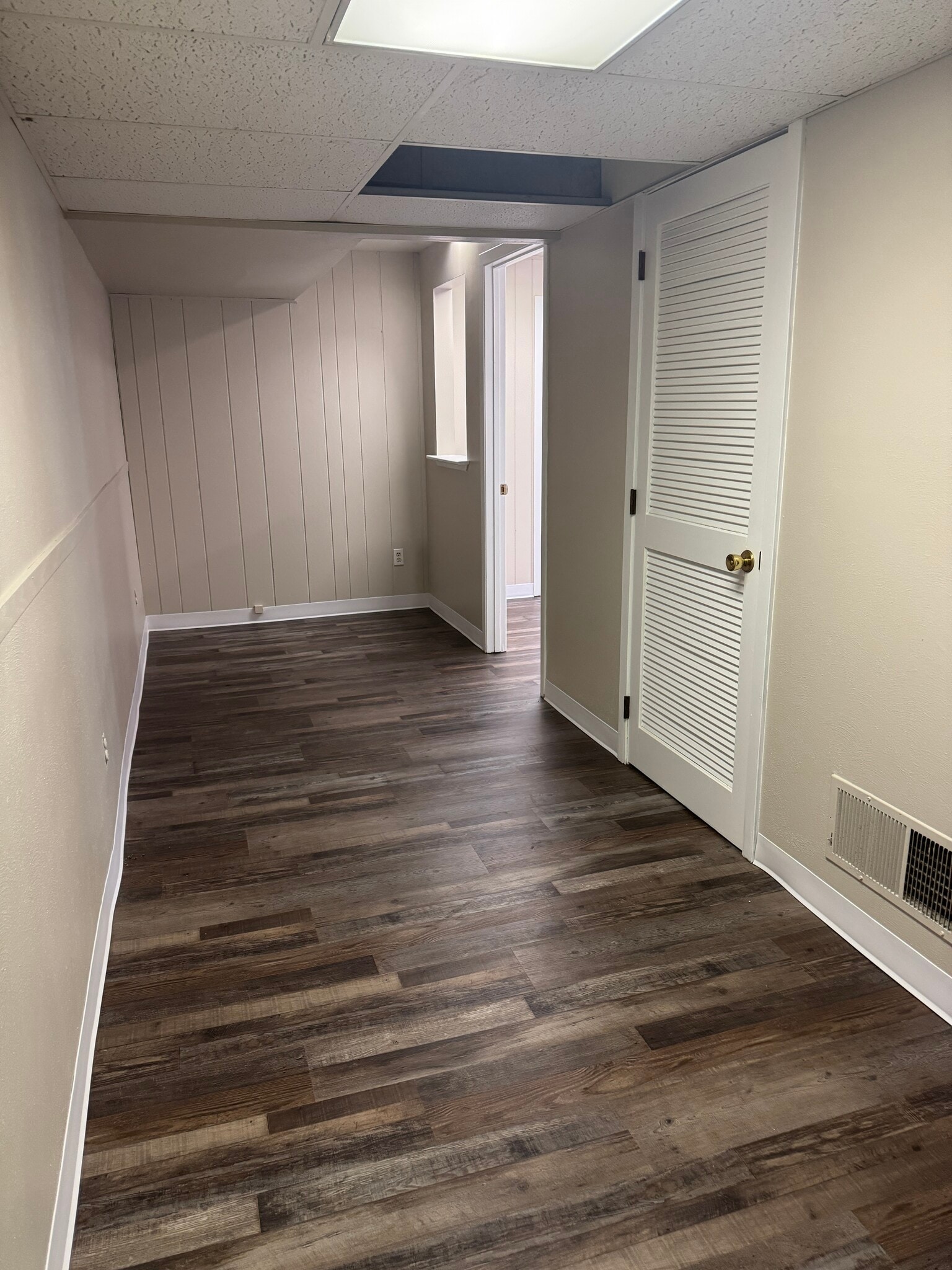 1107 N Blackhawk Blvd, Rockton, IL à louer Photo intérieure– Image 1 sur 5