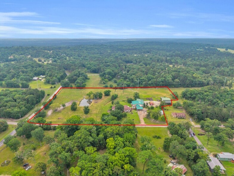 103 Roundabout Ln, Huntsville, TX à vendre - Aérien – Image 1 sur 36