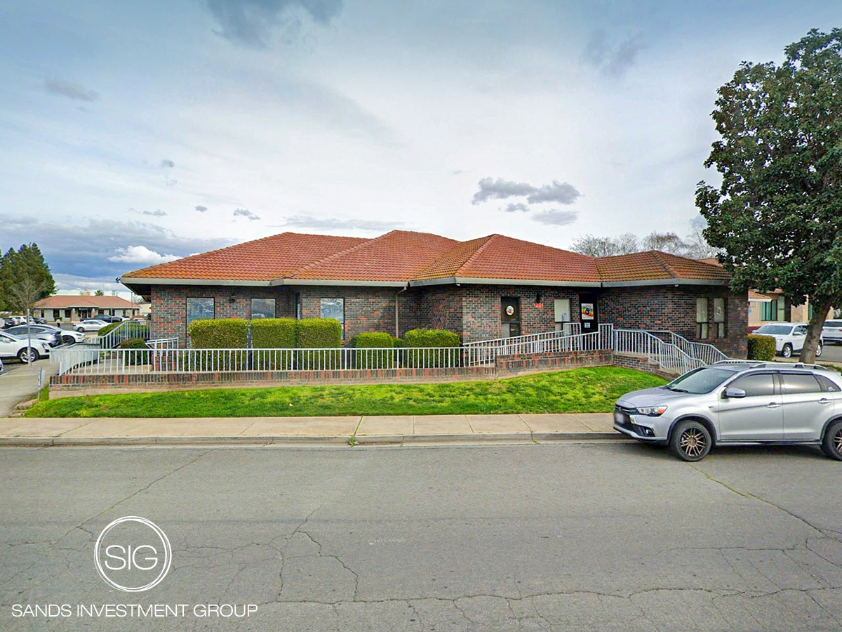 1215 Plumas St, Yuba City, CA à vendre Photo principale– Image 1 sur 5
