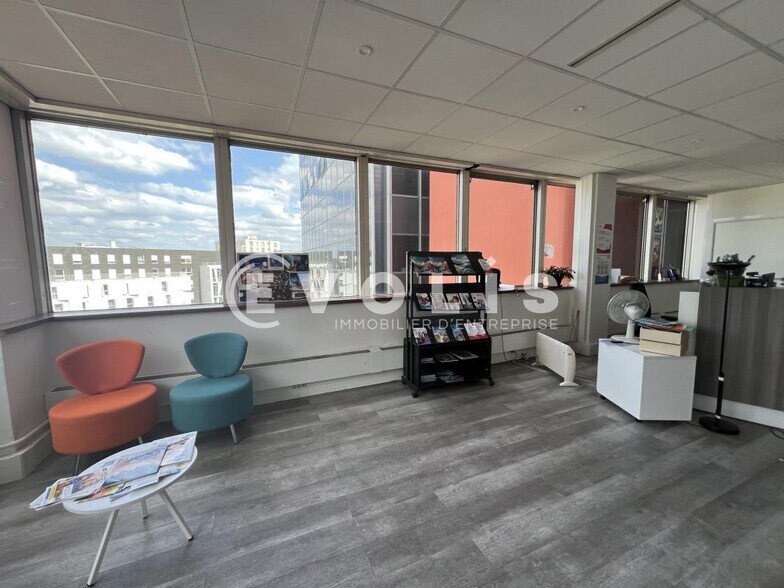 Bureau dans Maisons-Alfort à louer - Photo intérieure – Image 3 sur 15