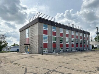 Plus de détails pour 601 7 St E, Drumheller, AB - Bureau à vendre