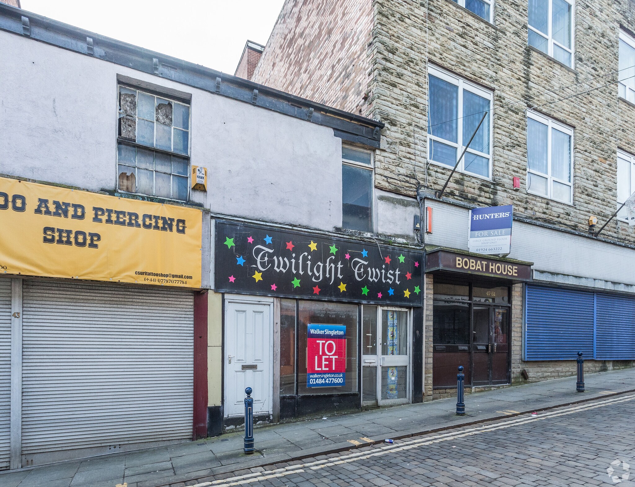 42-43 Daisy Hl, Dewsbury à louer Photo principale– Image 1 sur 4