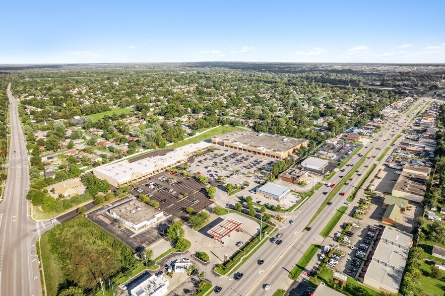 1650-1680 Bryan Station Rd, Lexington, KY à louer - Photo de l’immeuble – Image 3 sur 34