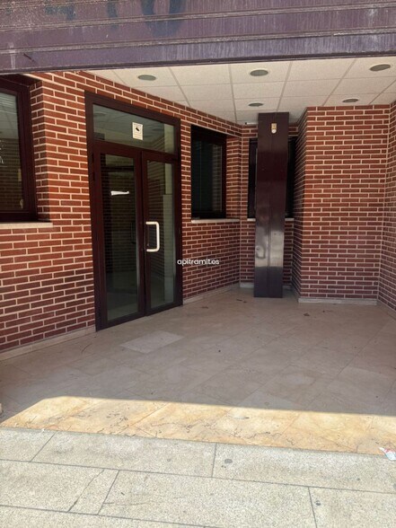 Immeuble residentiel dans Valdemoro, Madrid à vendre - Photo intérieure – Image 2 sur 4