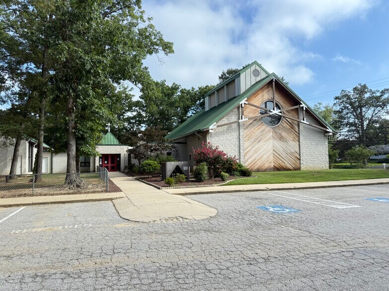 11310 Montgomery Rd, Beltsville, MD à vendre - Photo de l’immeuble – Image 3 sur 24