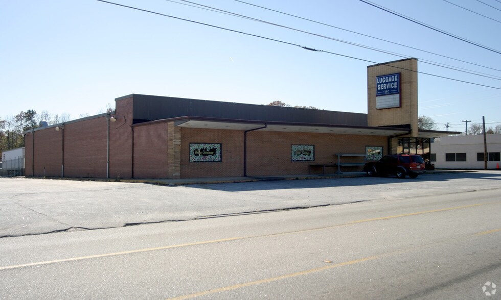 931 Main St, Forest Park, GA à vendre - Photo de l’immeuble – Image 2 sur 4