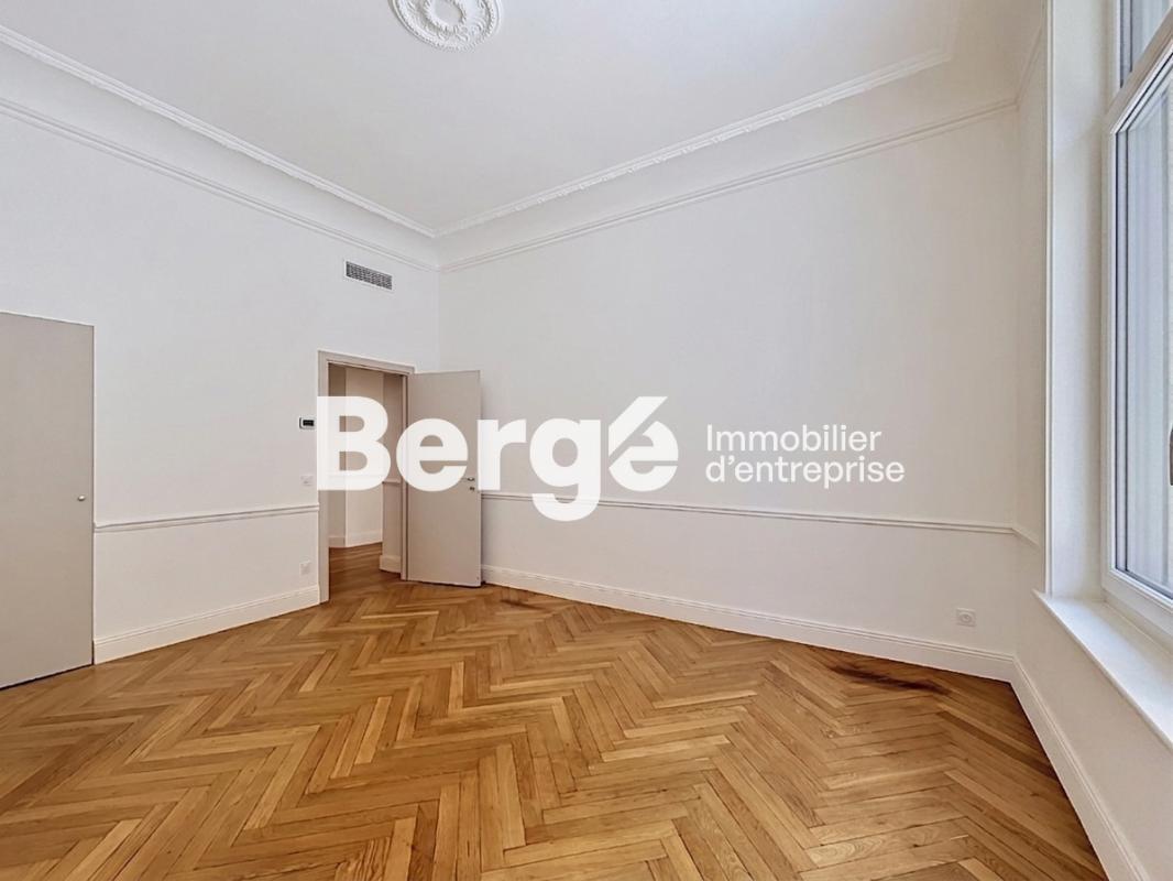 10 Rue Cronstadt, Nice à louer Photo intérieure– Image 1 sur 18