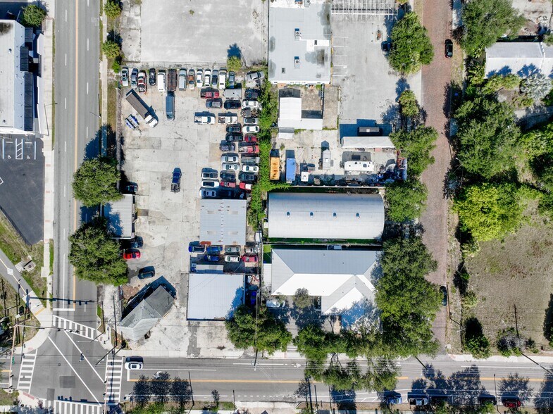 2221 5th Ave S, Saint Petersburg, FL à louer - Photo de l’immeuble – Image 3 sur 14