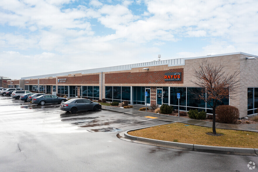 1982 Pleasant Grove Blvd, Pleasant Grove, UT à louer - Photo principale – Image 2 sur 5