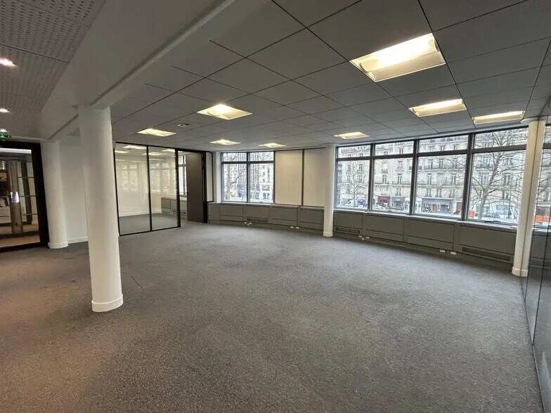 83 Avenue Charles De Gaulle, Neuilly-sur-Seine à louer - Photo de l’immeuble – Image 2 sur 12