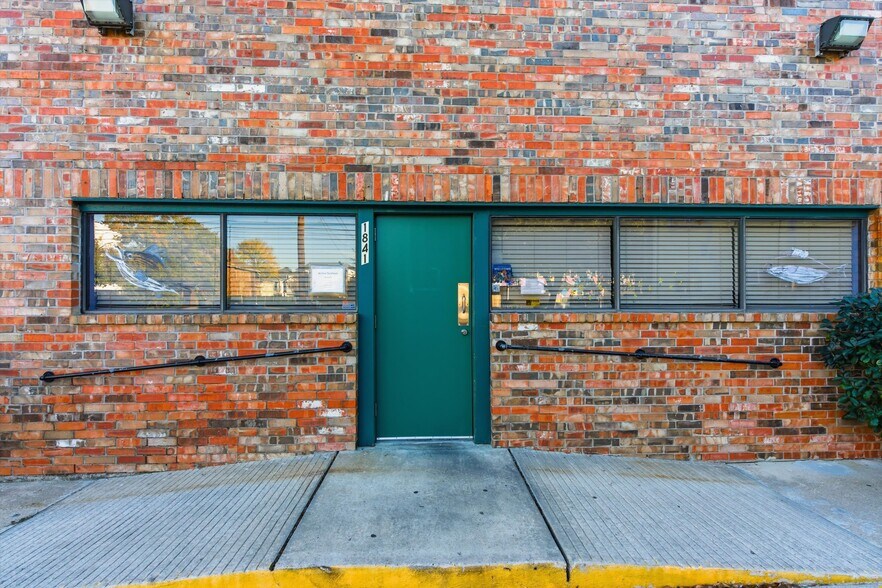 1841 Richmond Ave, Houston, TX à vendre - Photo de l’immeuble – Image 3 sur 17
